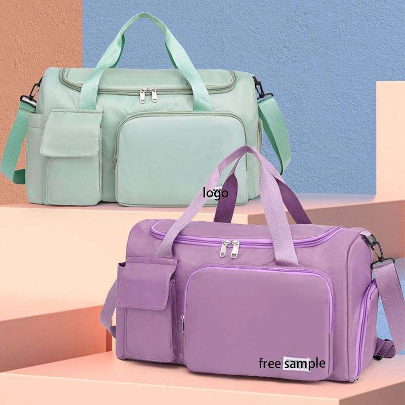 Waterproof 600D Oxford travel duffel bag with polyester lining, reinforced seams and zipper closure detail Waterproof 600D Oxford travel duffel bag with polyester lining, reinforced seams and zipper closure detail